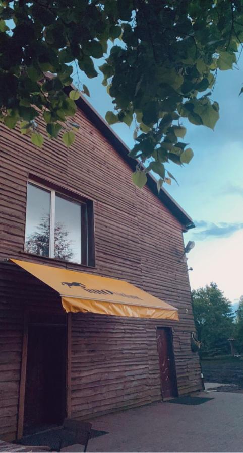 Osrodek Jezdziecki Bronkow Bed & Breakfast Eksteriør bilde